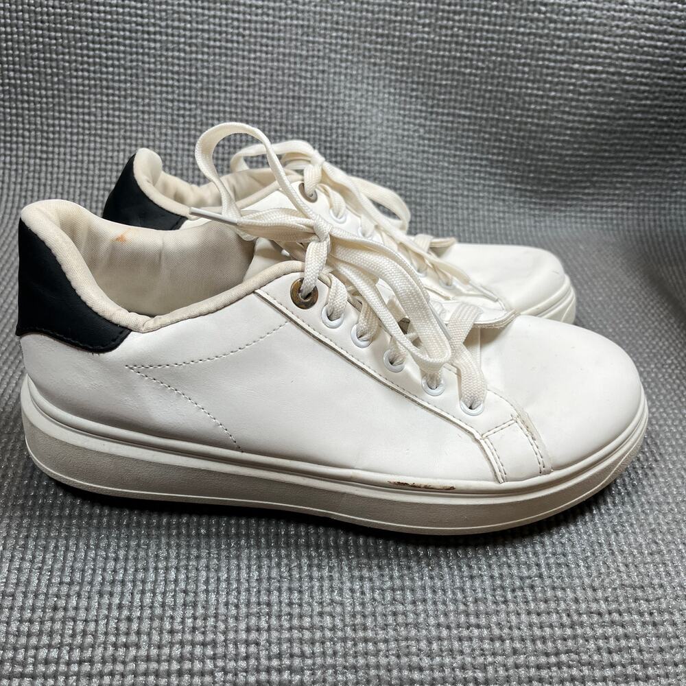 Madden Girl Sneakers Shoes Womens Size 9‎ White Vegan Leather Lace Up Casual - Picture 4 of 9